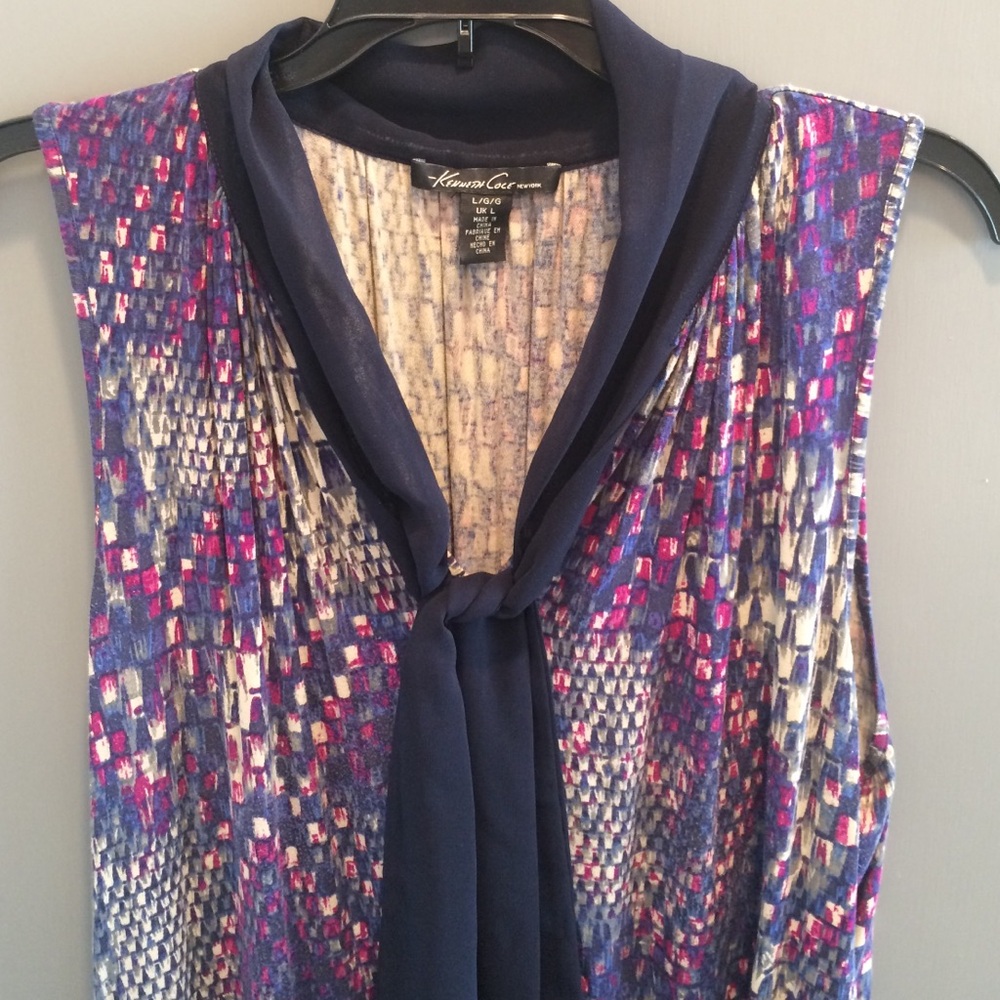 Navy / Blue Print Top